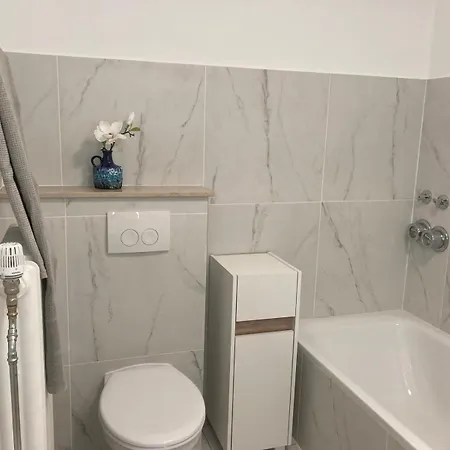 Geraeumige Bei Basel